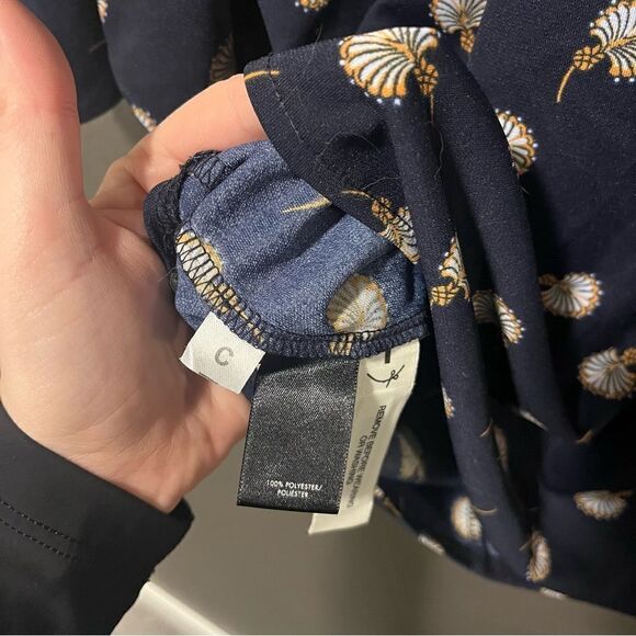 Ann Taylor Printed Blouse - Picture 7 of 10